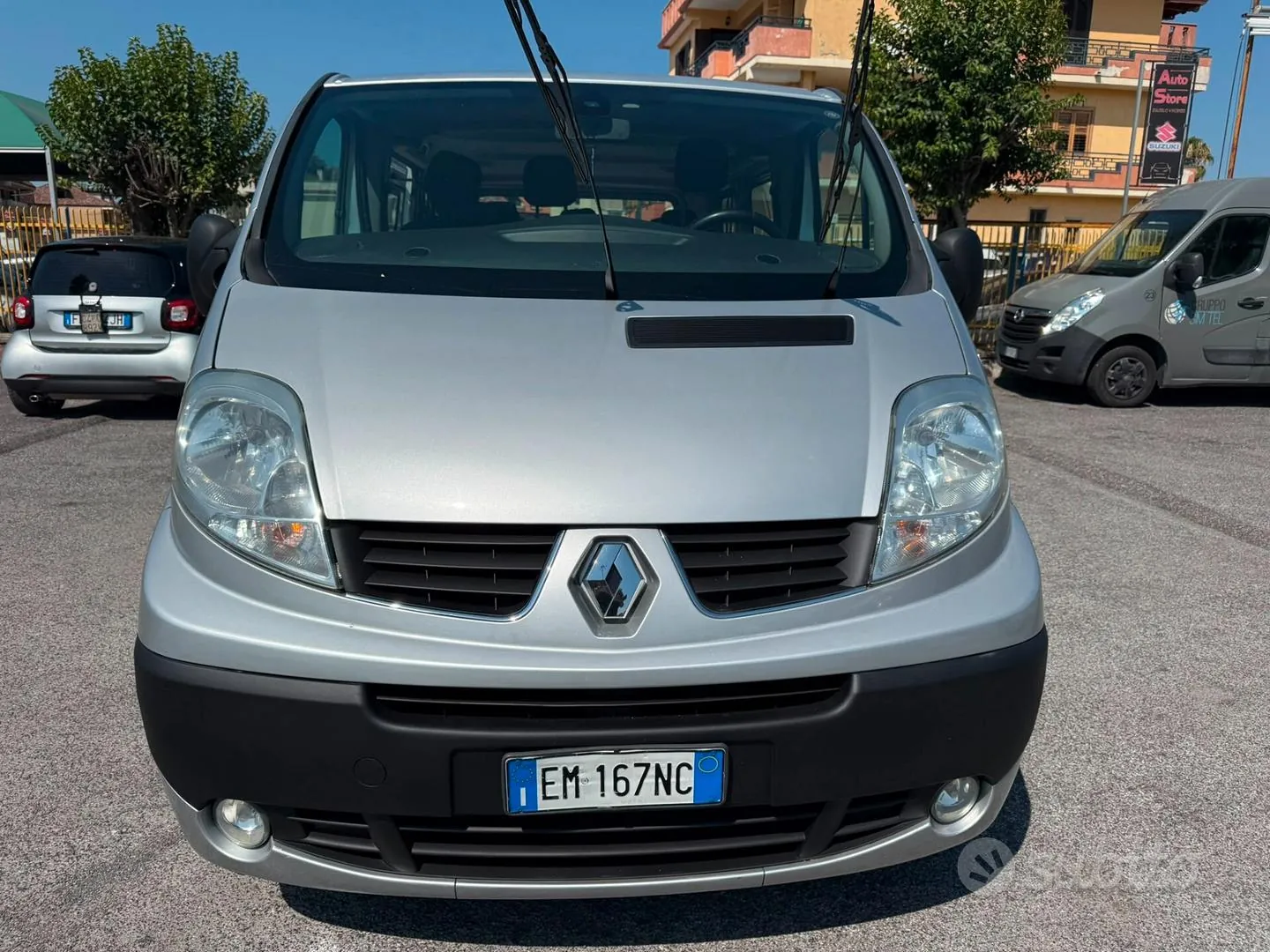 Renault Trafic 2012 photo 4
