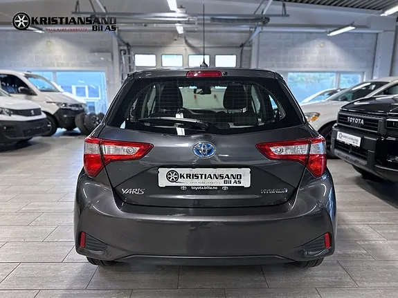 Toyota Yaris 2018 photo 4