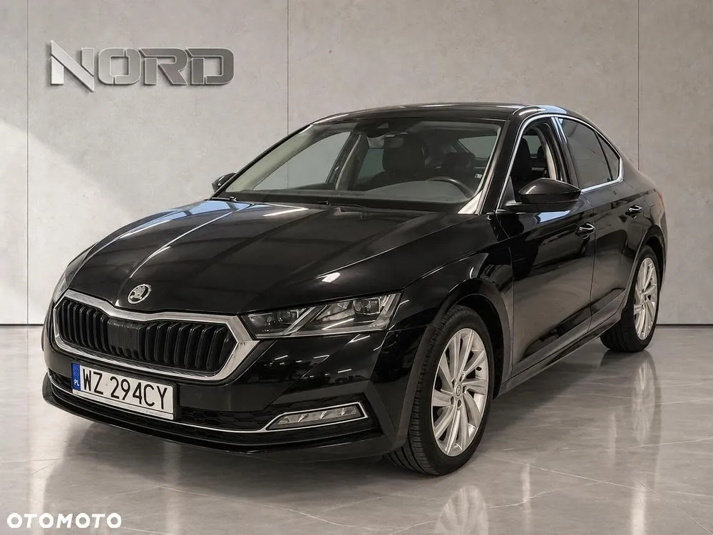Skoda Octavia 2021 photo 2