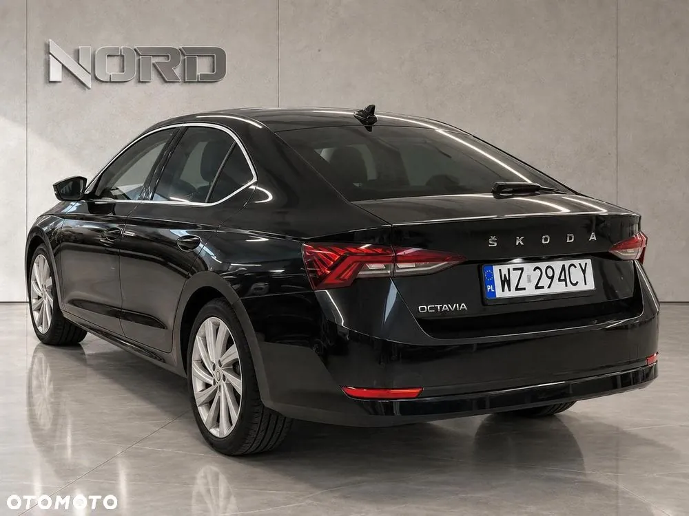 Skoda Octavia 2021 photo 5