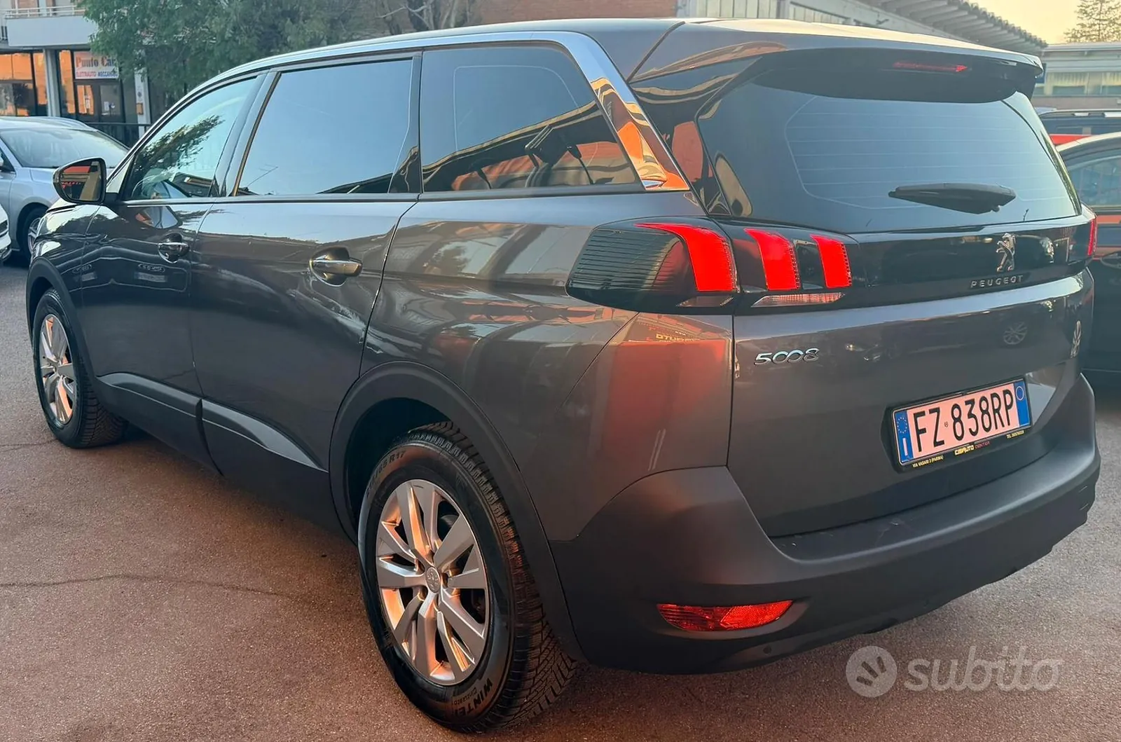 Peugeot 5008 2019 photo 4