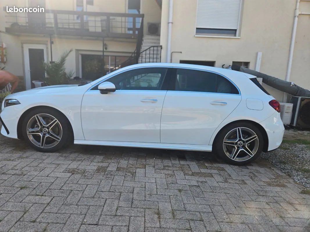 Mercedes-Benz A-Class 2023 photo 2