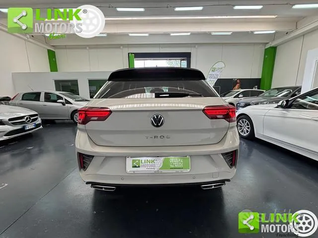Volkswagen T-Roc 2023 photo 4