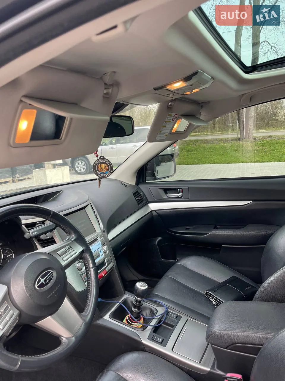 Subaru Outback 2010 photo 5