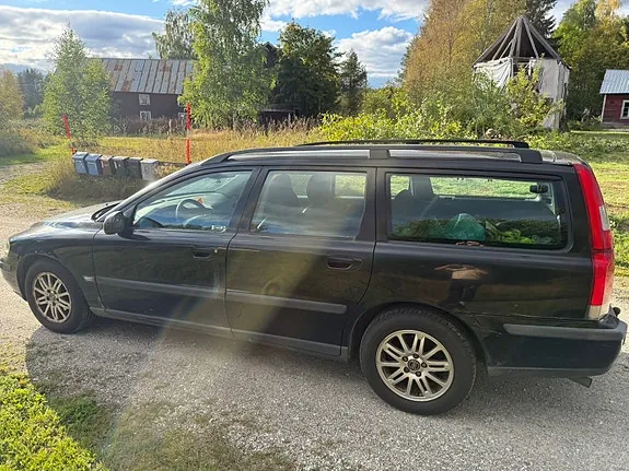 Volvo V70 2001 photo 5