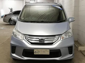 Honda Freed 2013 photo 5