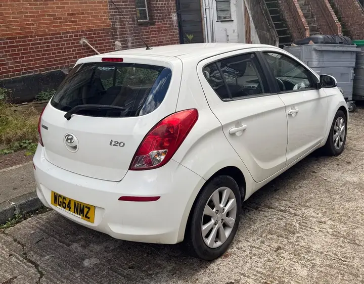 Hyundai I20 2014 photo 5