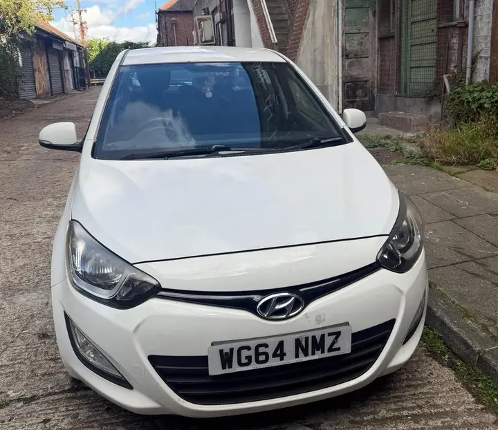 Hyundai I20 2014 photo 2