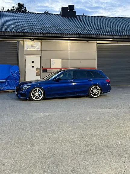 Mercedes-Benz C350 E 2017 photo 2