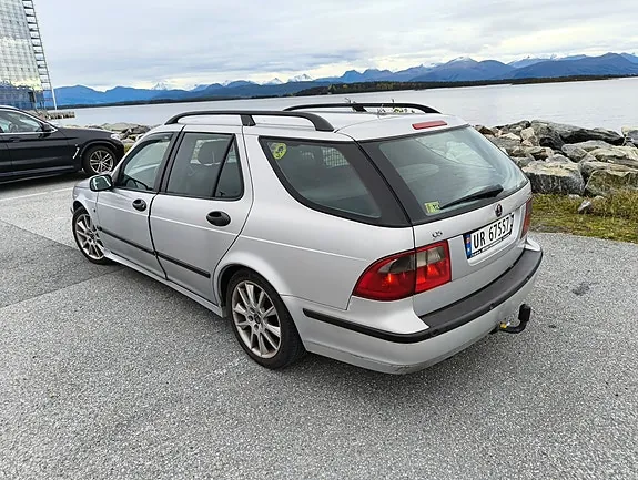 Saab 9-5 2003 photo 2