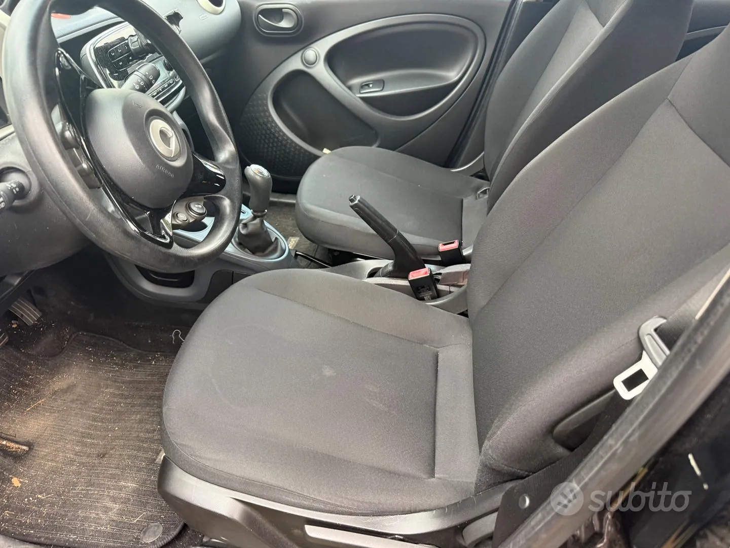 Smart Forfour 2015 photo 4