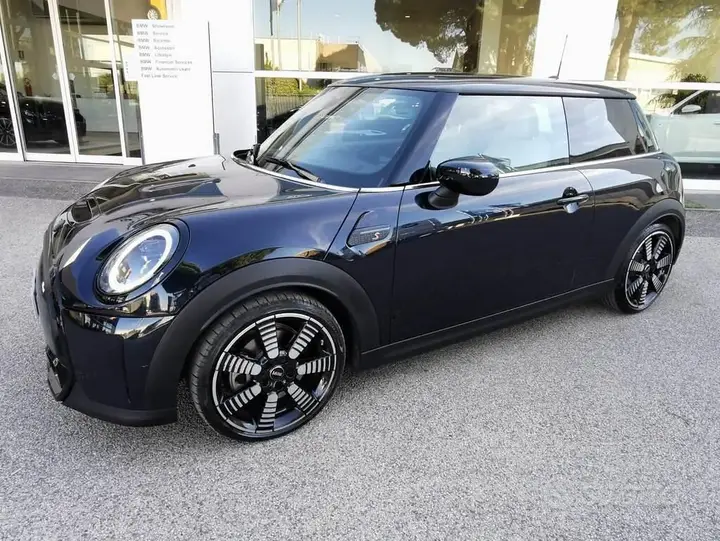 Mini Cooper S 2023 photo 2