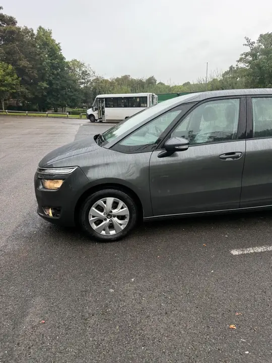 Citroen Grand C4 Picasso 2015 photo 4
