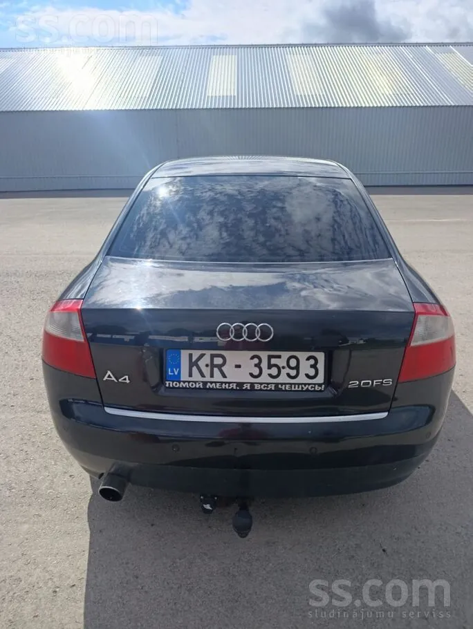 Audi A4 2004 photo 3