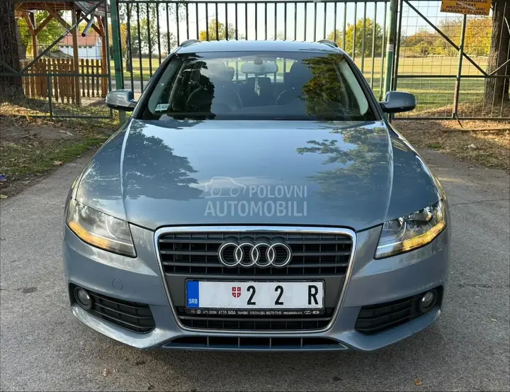 Audi A4 2011 photo 3