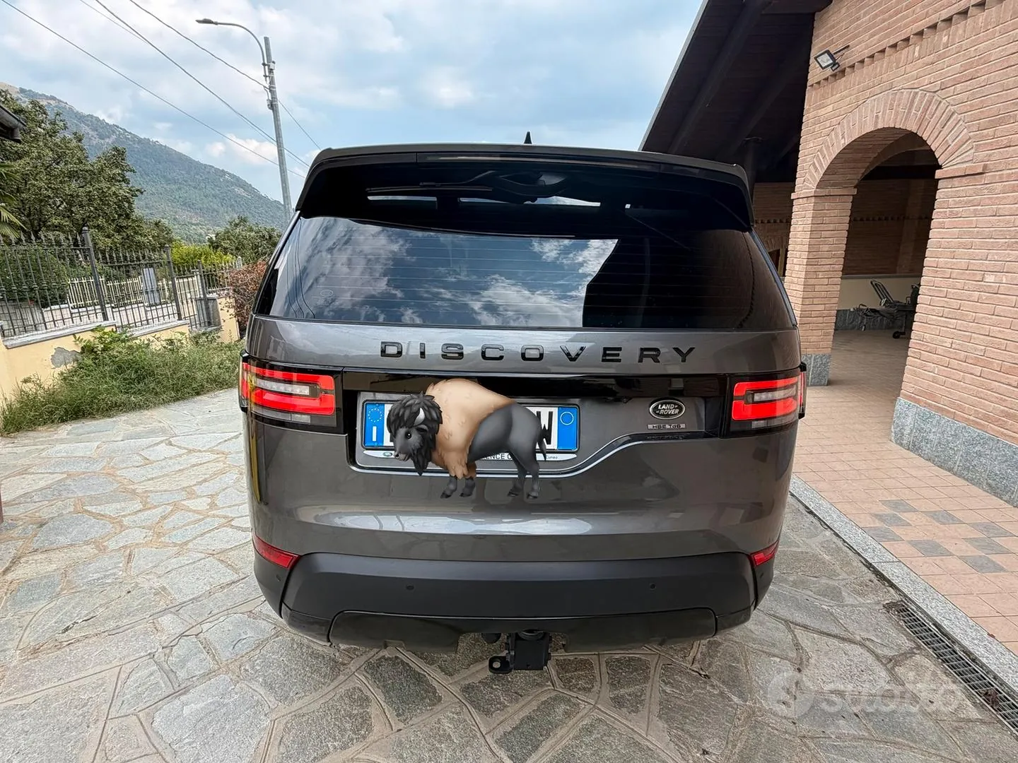 Land Rover Discovery 2018 photo 4