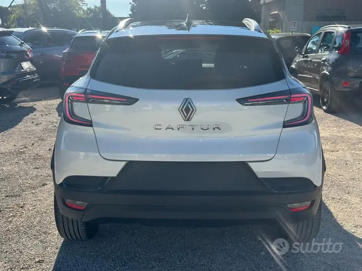 Renault Captur 2025 photo 4
