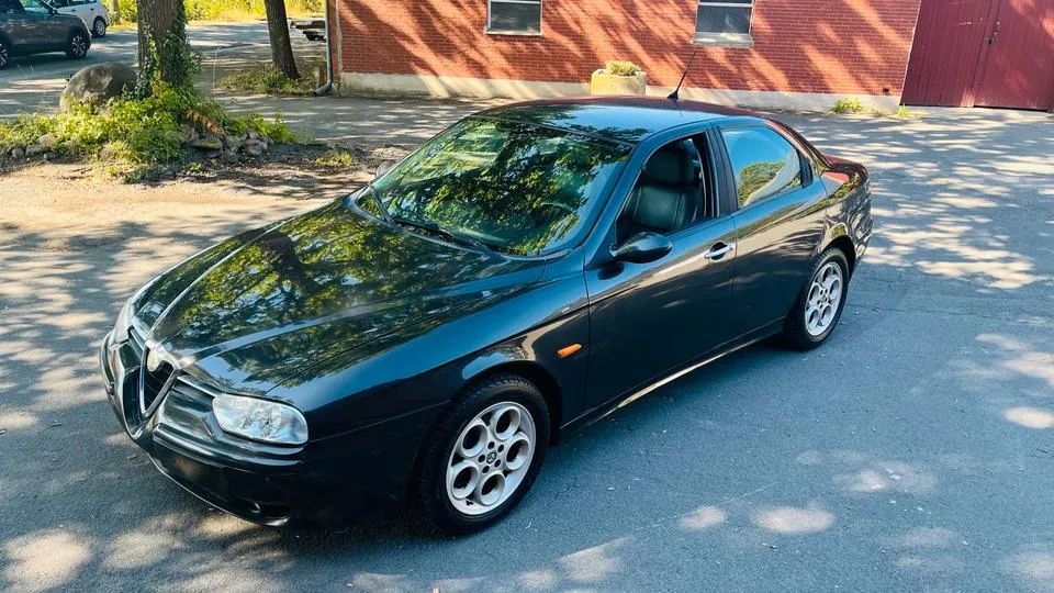 Alfa Romeo 156