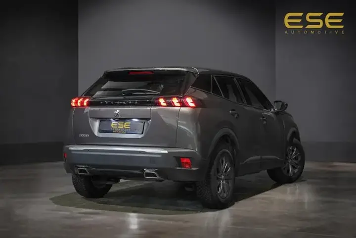 Peugeot 2008 2023 photo 3