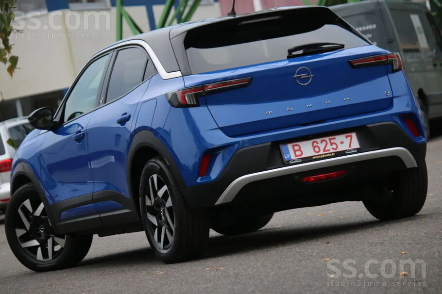 Opel Mokka-E 2021 photo 4