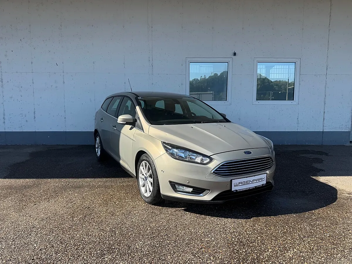 Ford Focus 2015 photo 2