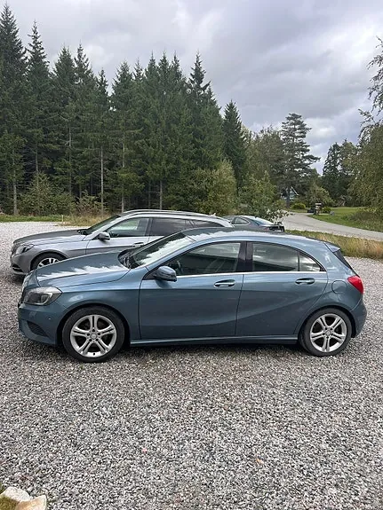 Mercedes-Benz A180
