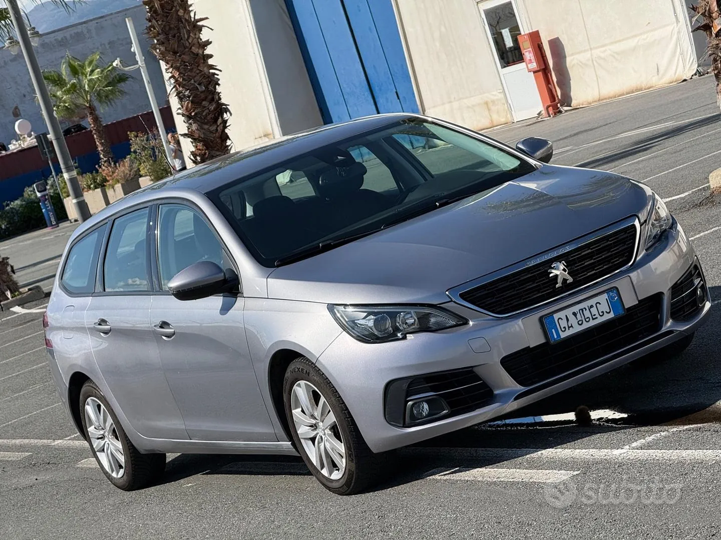 Peugeot 308