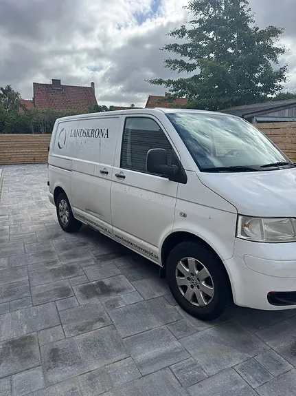 Volkswagen Transporter 2008 photo 2