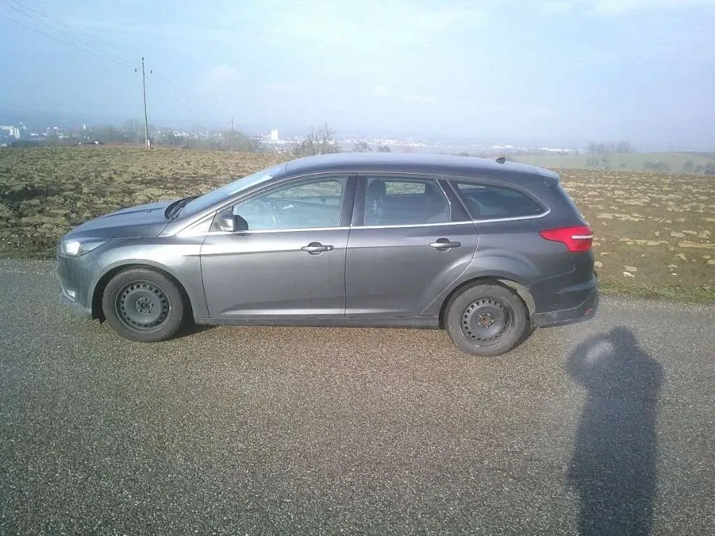 Ford Focus 2016 photo 2