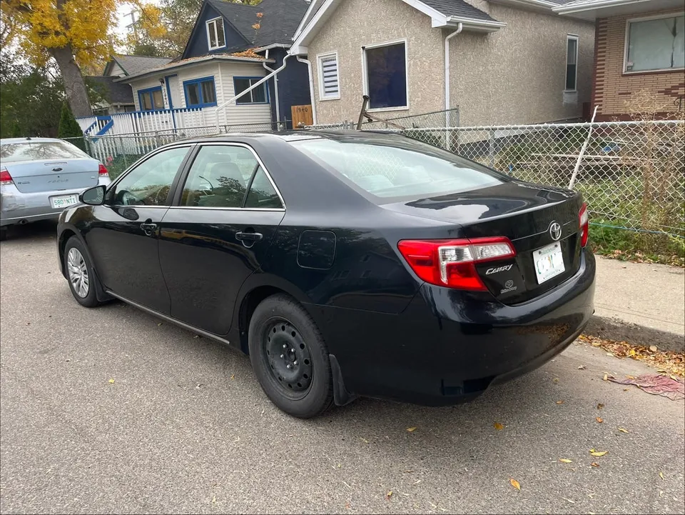 Toyota Camry 2012 photo 4
