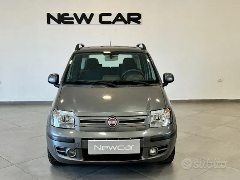 Fiat Panda 2010 photo 2