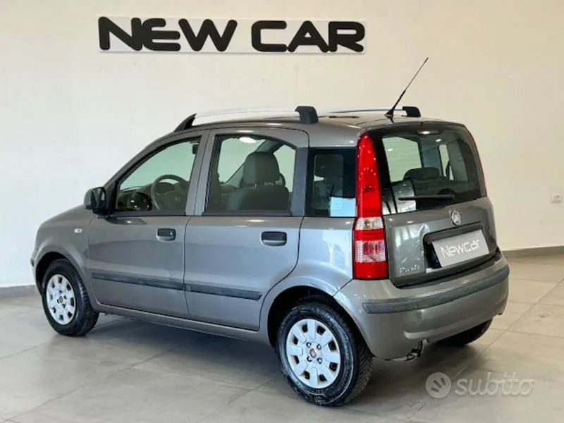 Fiat Panda 2010 photo 4