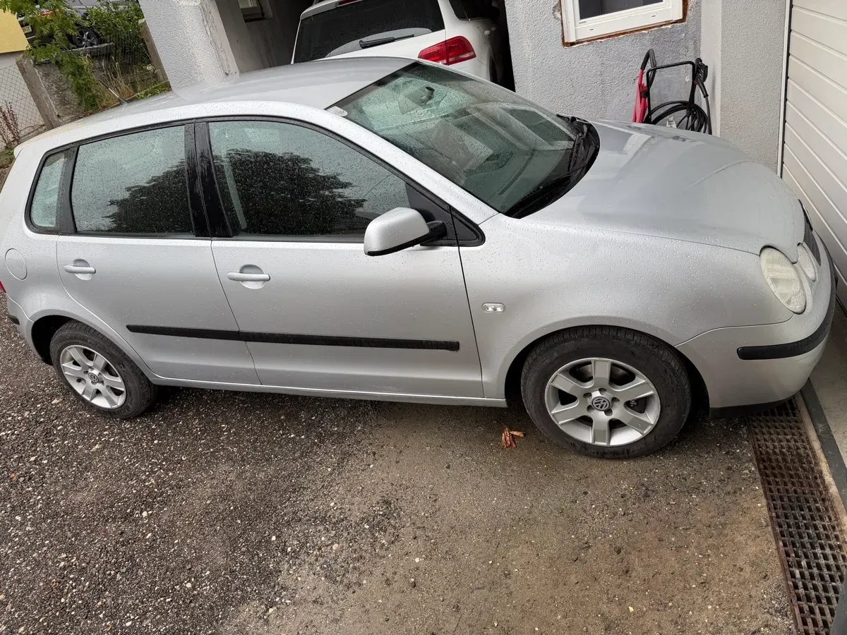 Volkswagen Polo 2004 photo 3