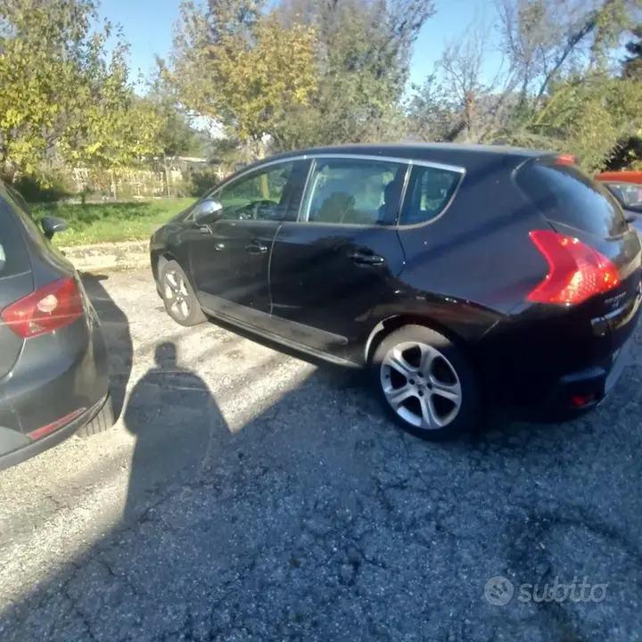 Peugeot 3008 2009 photo 3