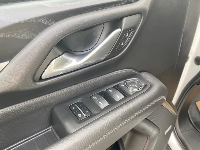 GMC Yukon 2023 photo 5