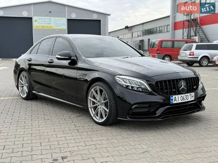 Mercedes-Benz C-Class