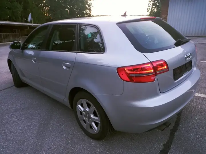 Audi A3 2009 photo 3