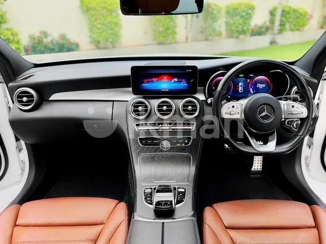 Mercedes-Benz C200 2019 photo 5