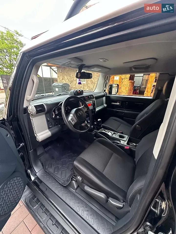 Toyota Fj Cruiser 2013 photo 5