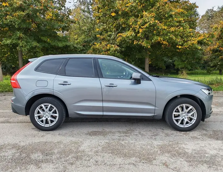 Volvo Xc60 2019 photo 4