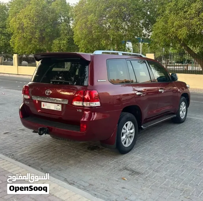 Toyota Land Cruiser 2011 photo 4