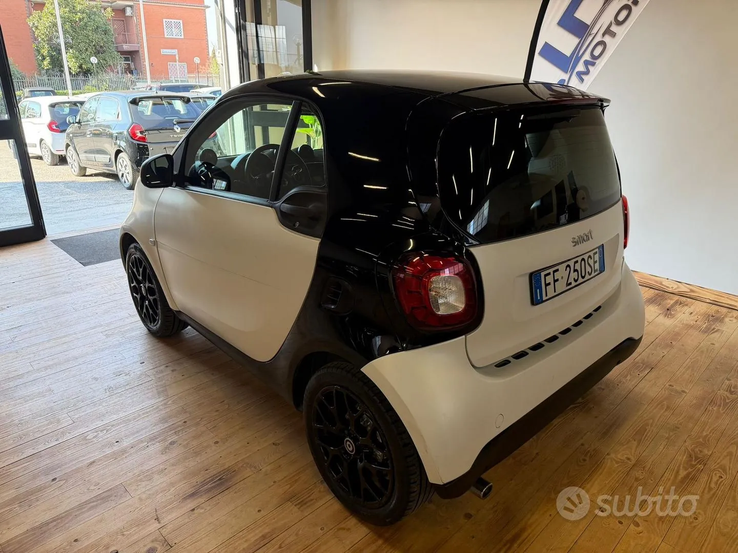 Smart Fortwo 2016 photo 4