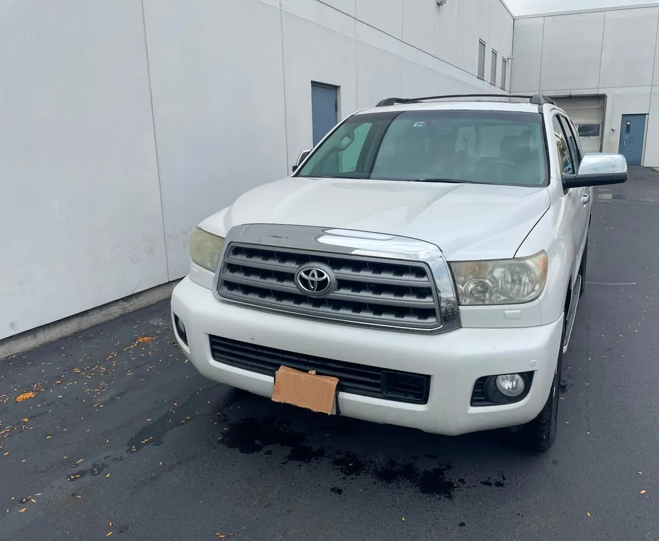 Toyota Sequoia