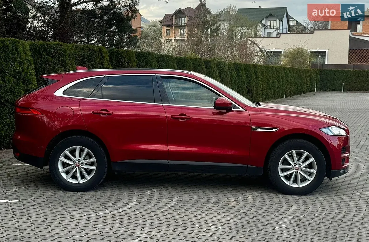 Jaguar F-Pace 2016 photo 4