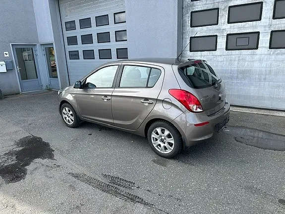 Hyundai I20 2013 photo 4