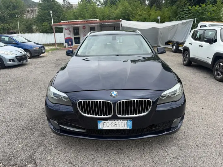 BMW 530D 2010 photo 2