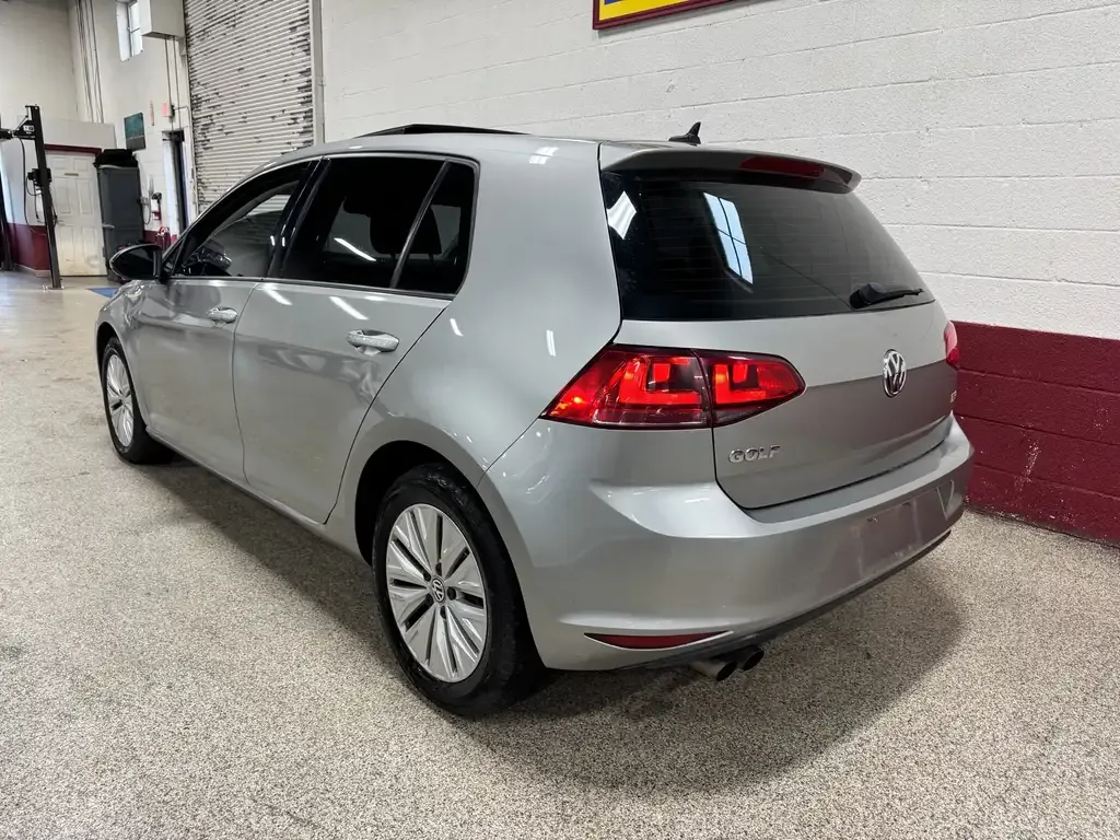 Volkswagen Golf 2016 photo 3