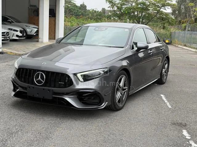 Mercedes-Benz A180