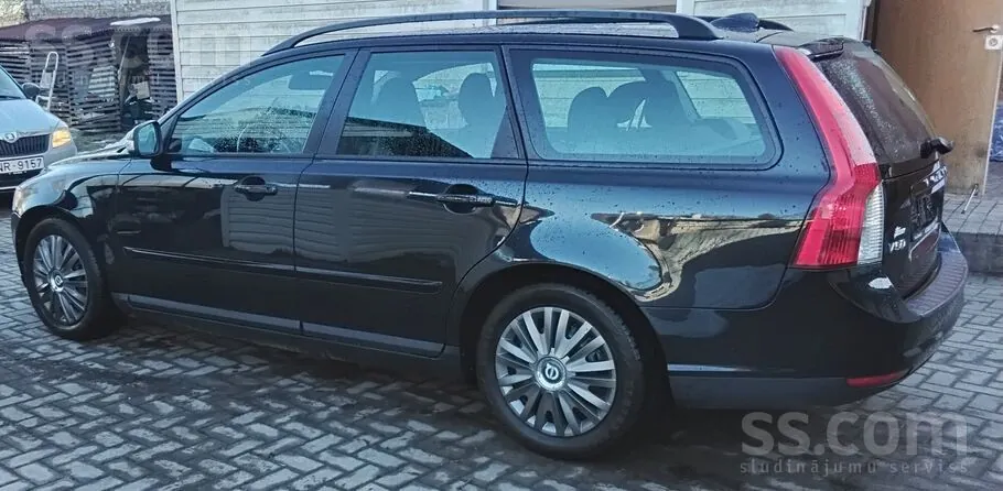 Volvo V50 2012 photo 3