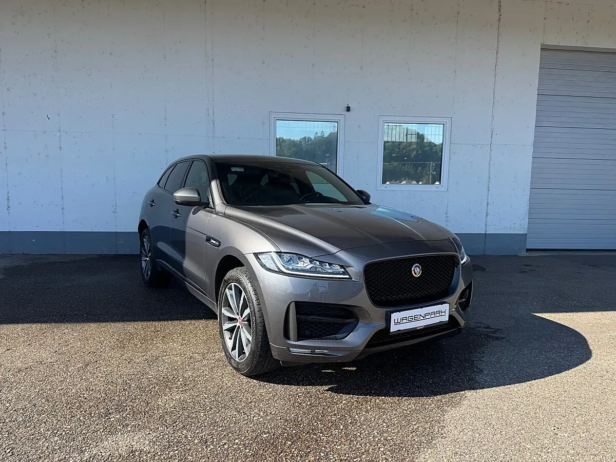 Jaguar F-Pace 2018 photo 2